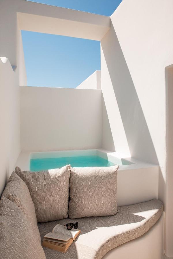 North Wind Luxury Suites Oia  Bagian luar foto