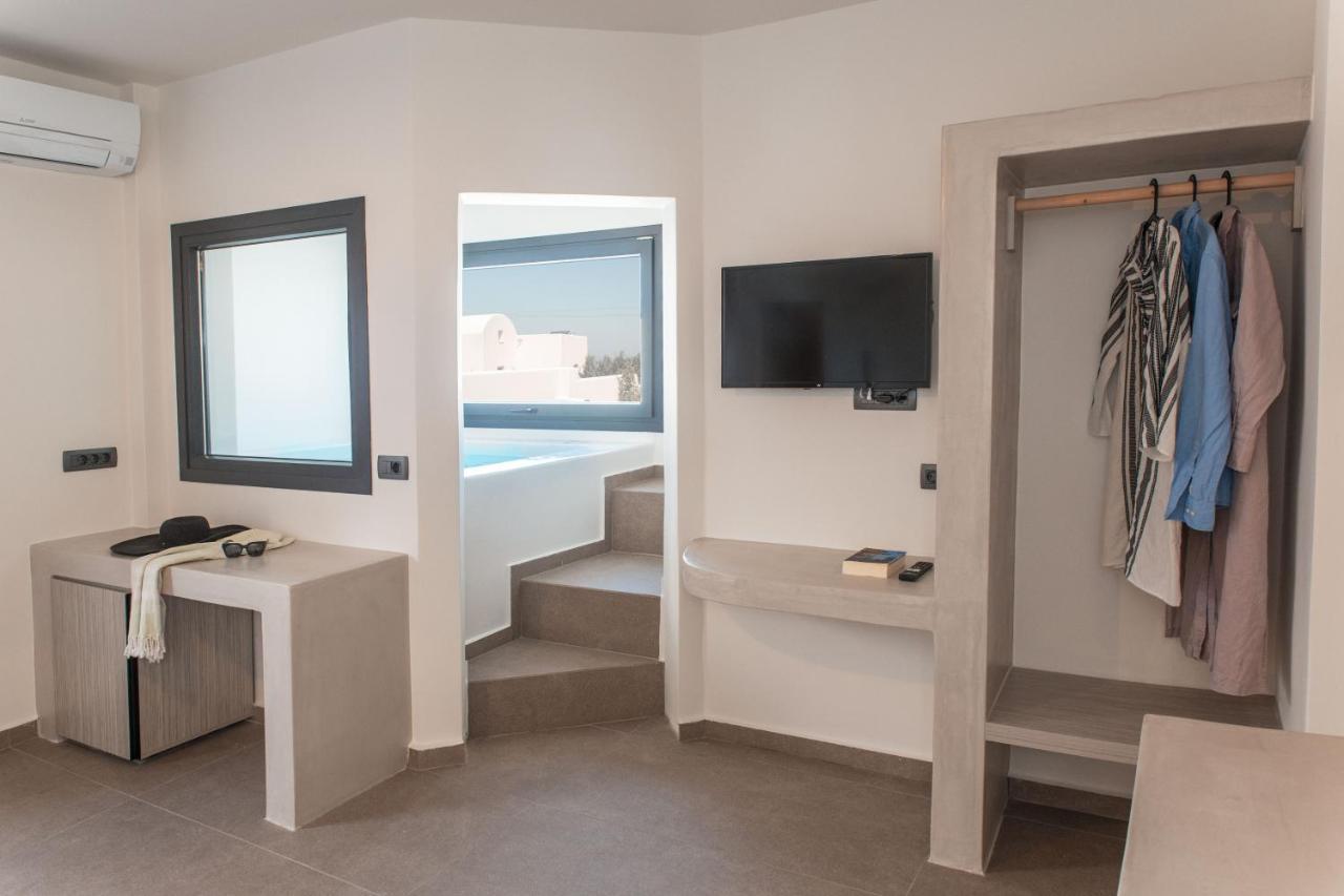 North Wind Luxury Suites Oia  Bagian luar foto