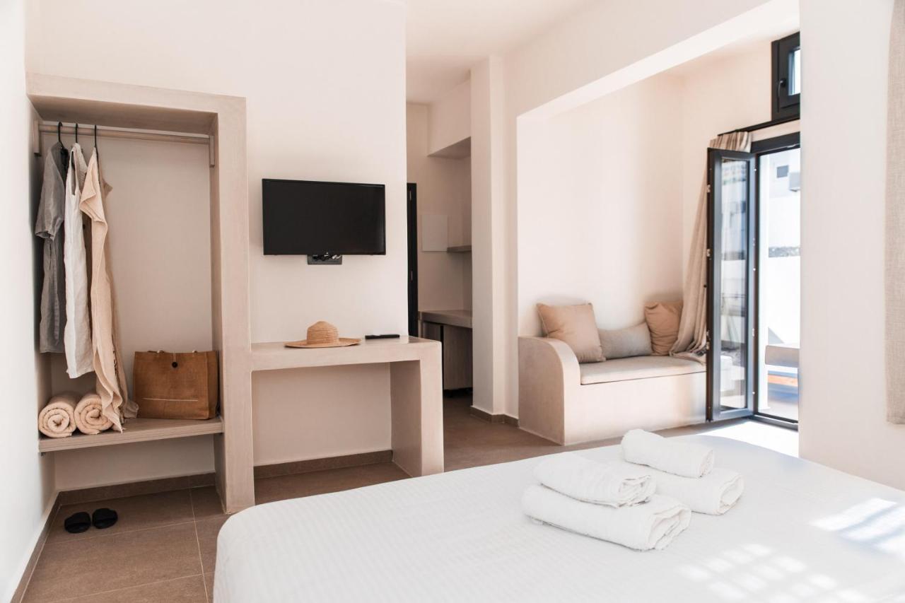 North Wind Luxury Suites Oia  Bagian luar foto