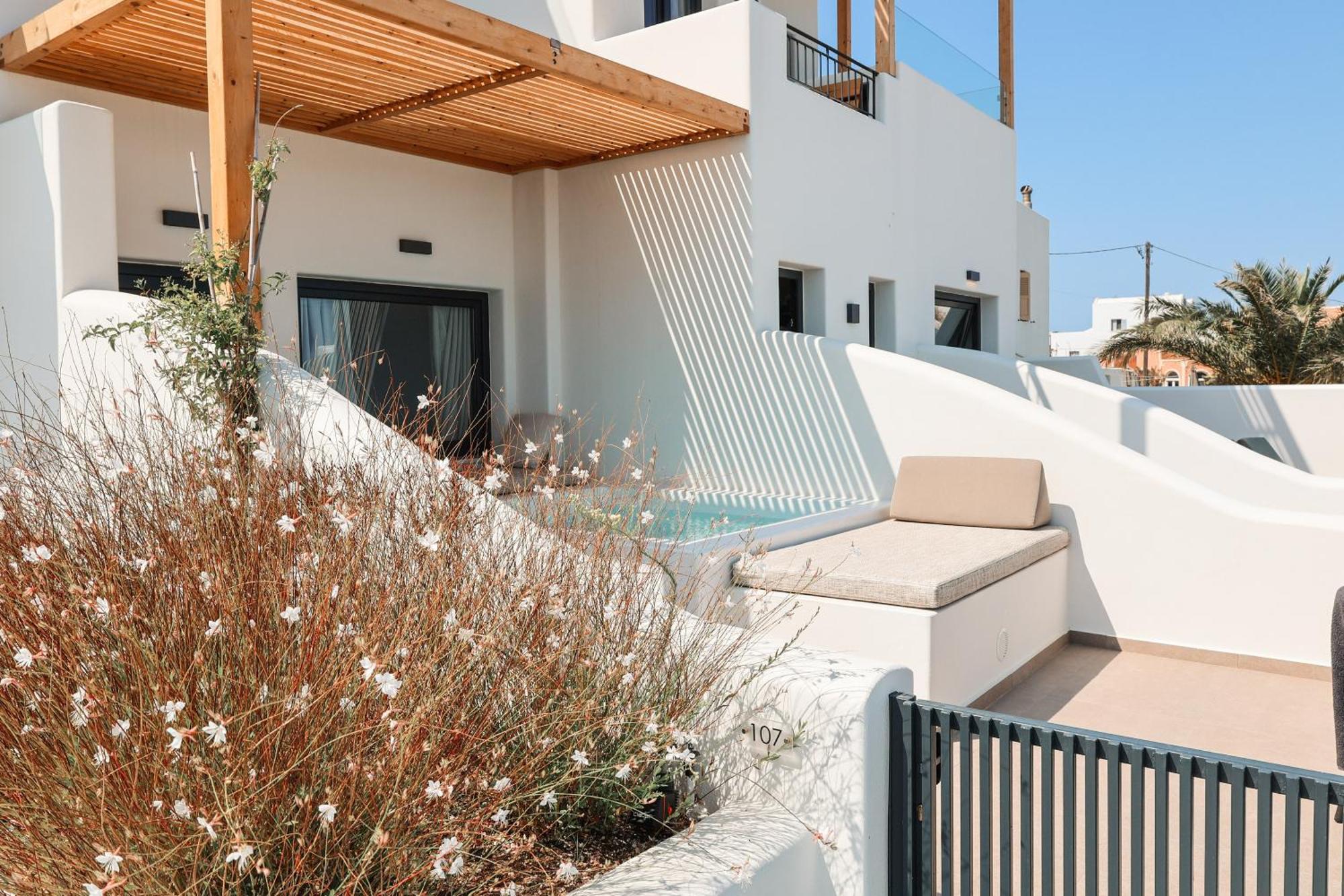 North Wind Luxury Suites Oia  Bagian luar foto