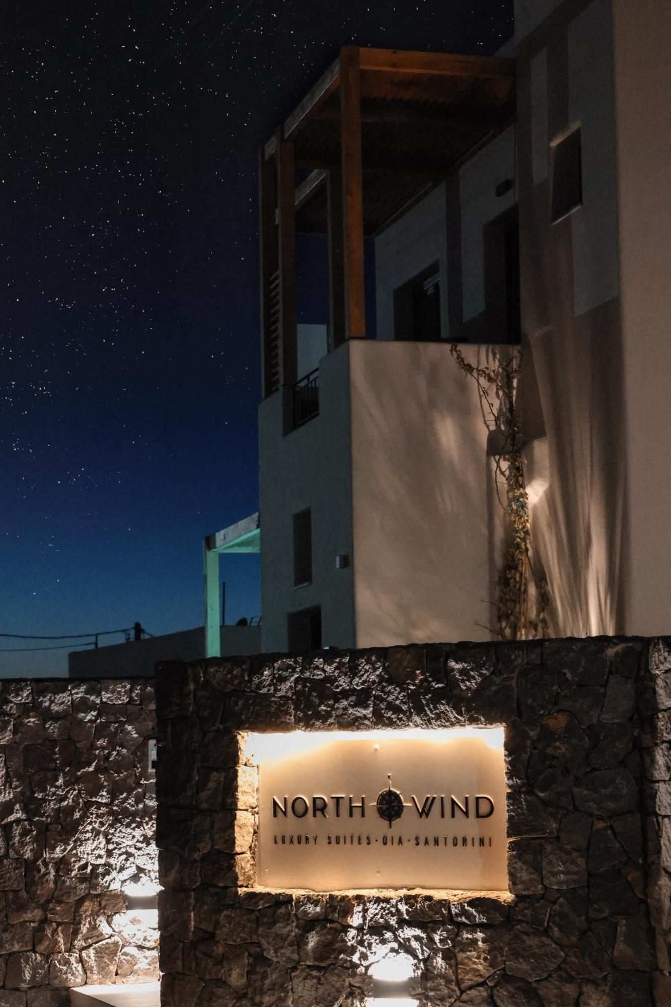 North Wind Luxury Suites Oia  Bagian luar foto