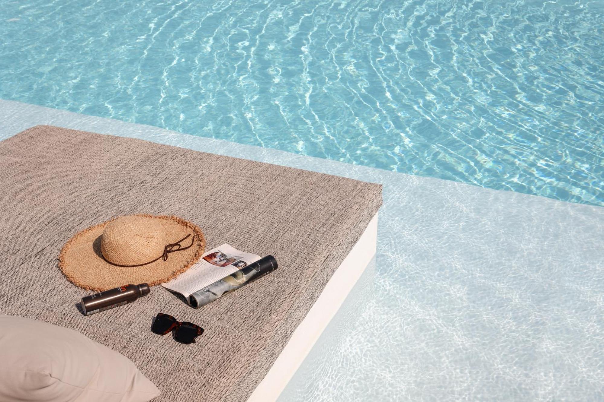 North Wind Luxury Suites Oia  Bagian luar foto